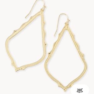 Kendra Scott Sophee drop earrings in gold